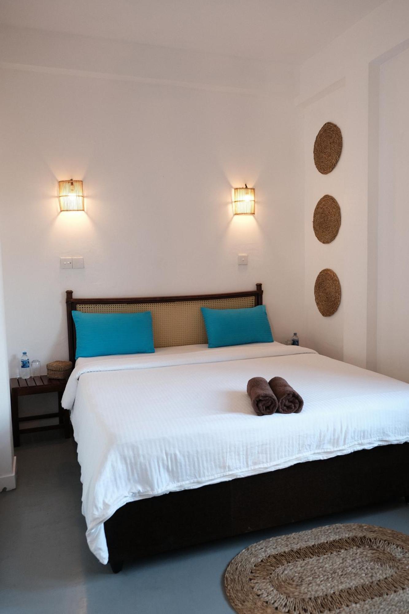 Ruma Surf Hotel Ahangama Exterior photo